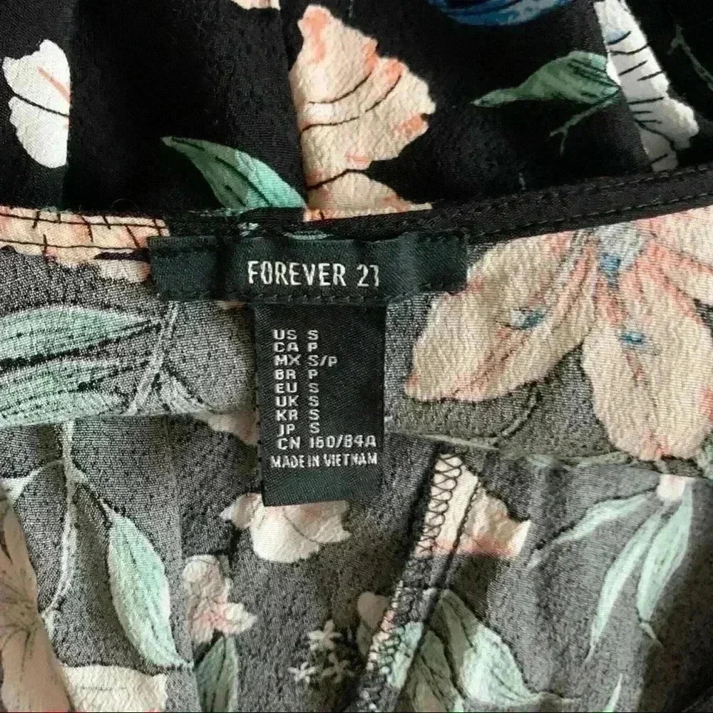 F21 black floral cold shoulder high low wrap dress - Picture 7 of 8
